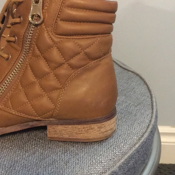 Boots - Picture 2 of 3